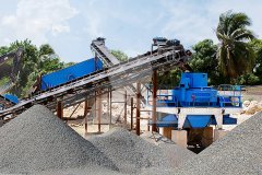 <b>它还采用了液压开盖装置</b>