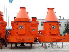 使几十个环辊在磨环滚道内滚动并旋转