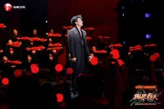 <b>他的团队和卫视造型组几乎争论了三次——最终</b>