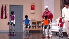 完成起面、控水、倒面等连贯操作