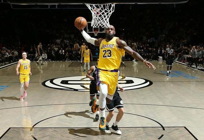 湖人116-99大胜篮网 东契奇砍41分引领逆转